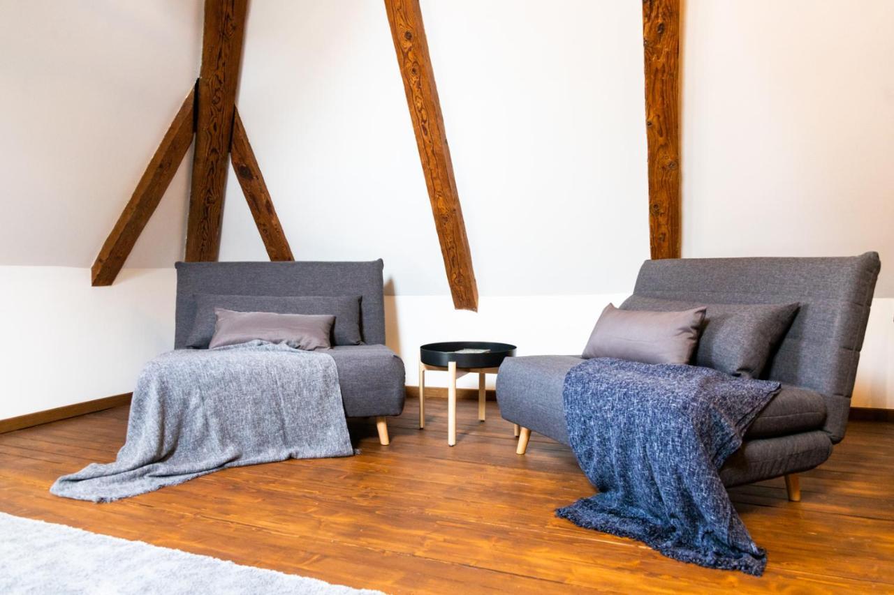 Hilltop Apartments - Old Town Kuninga Tallinn Buitenkant foto